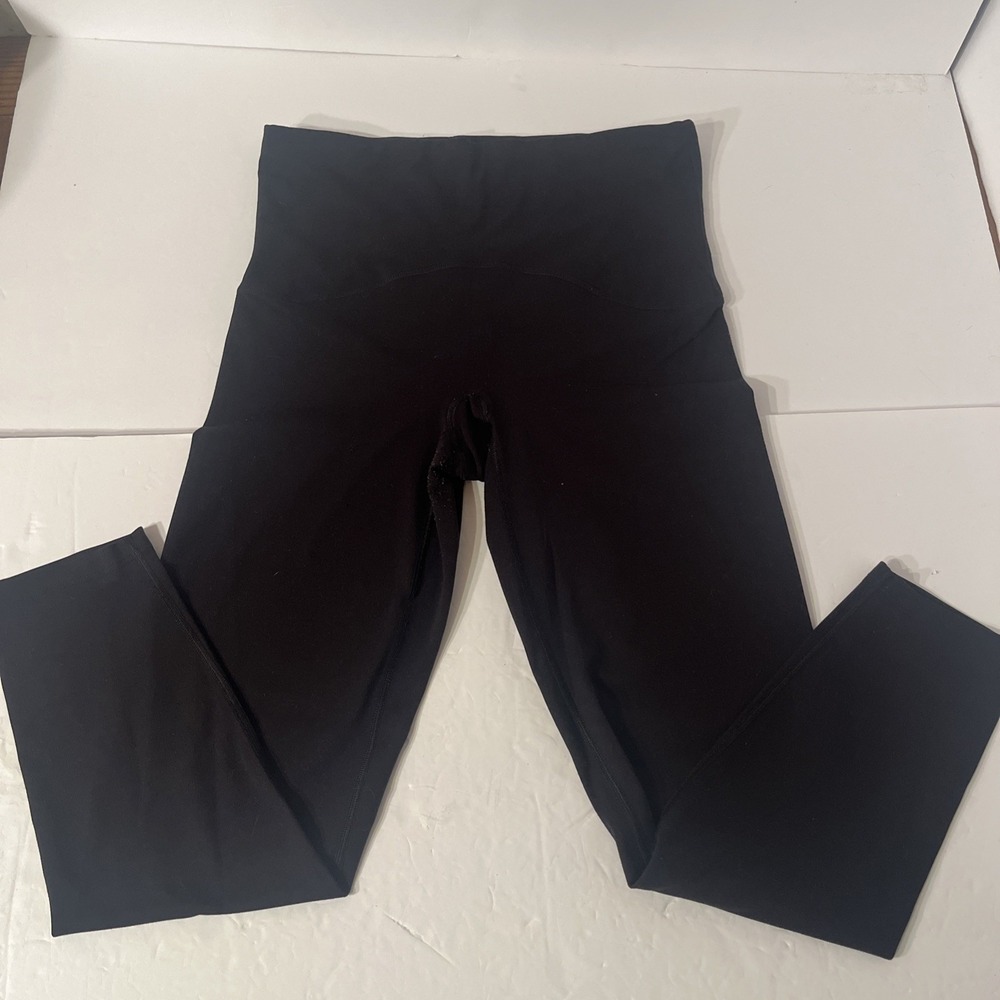 Spanx By Sara Blakely Women's Black Leggings Size Medium Cropped